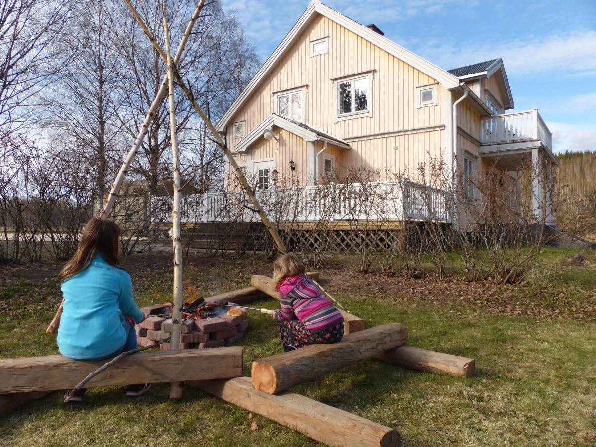 Ferienhaus Bjoerkebo Stöllet Kültér fotó