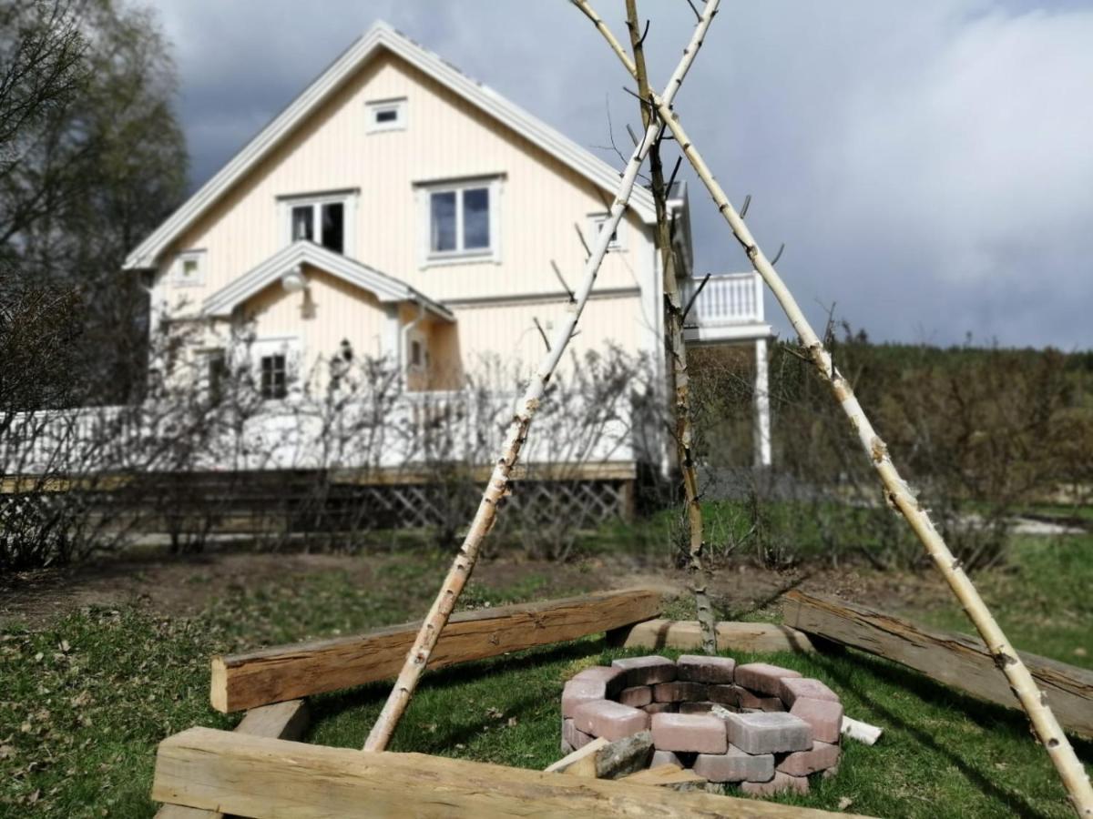 Ferienhaus Bjoerkebo Stöllet Kültér fotó